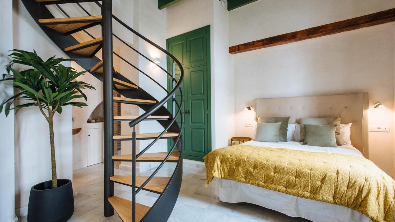 Rocio Suites Apartments Севилья Экстерьер фото