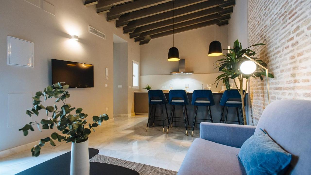 Rocio Suites Apartments Севилья Экстерьер фото