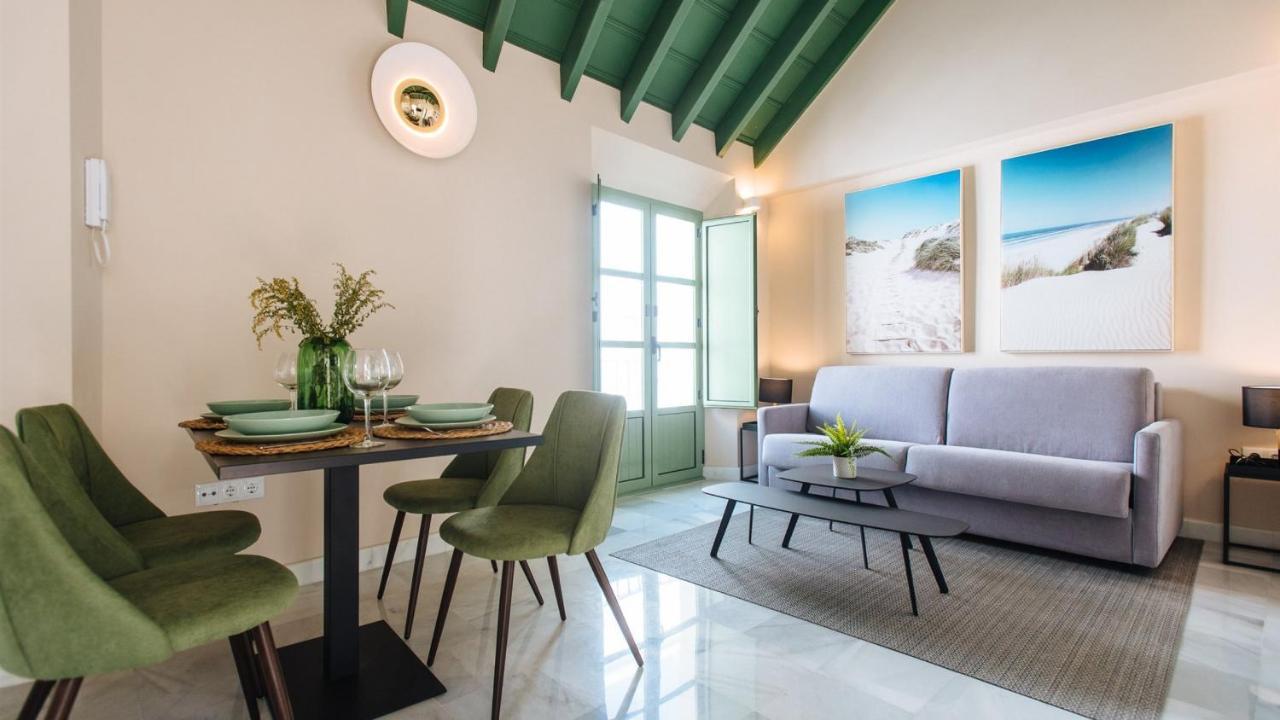 Rocio Suites Apartments Севилья Экстерьер фото